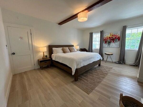 Main Villa Ground Floor King Veranda Photo 1